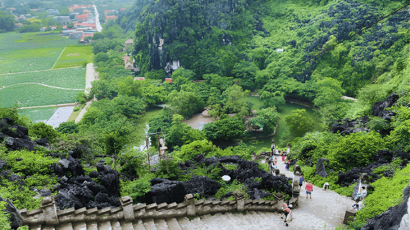 Ninh Binh Experience - Sacred Pagoda & Loving Stone Field (6)